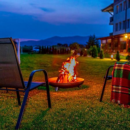 Thermal Hotel Seven Seasons サパレヴァ・バニャ エクステリア 写真
