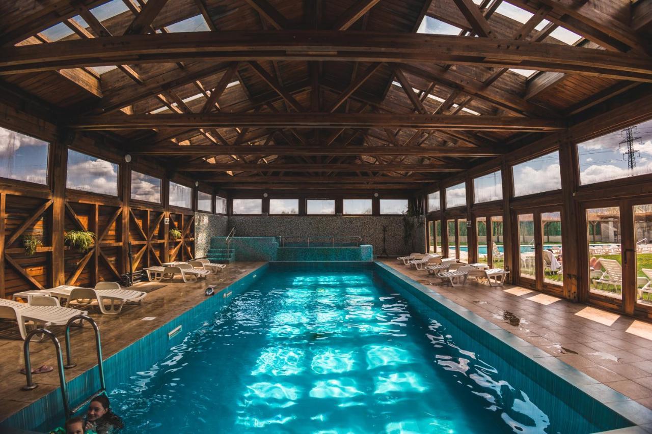 Thermal Hotel Seven Seasons サパレヴァ・バニャ エクステリア 写真