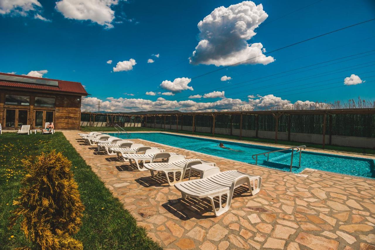 Thermal Hotel Seven Seasons サパレヴァ・バニャ エクステリア 写真