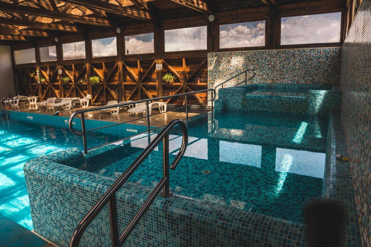 Thermal Hotel Seven Seasons サパレヴァ・バニャ エクステリア 写真