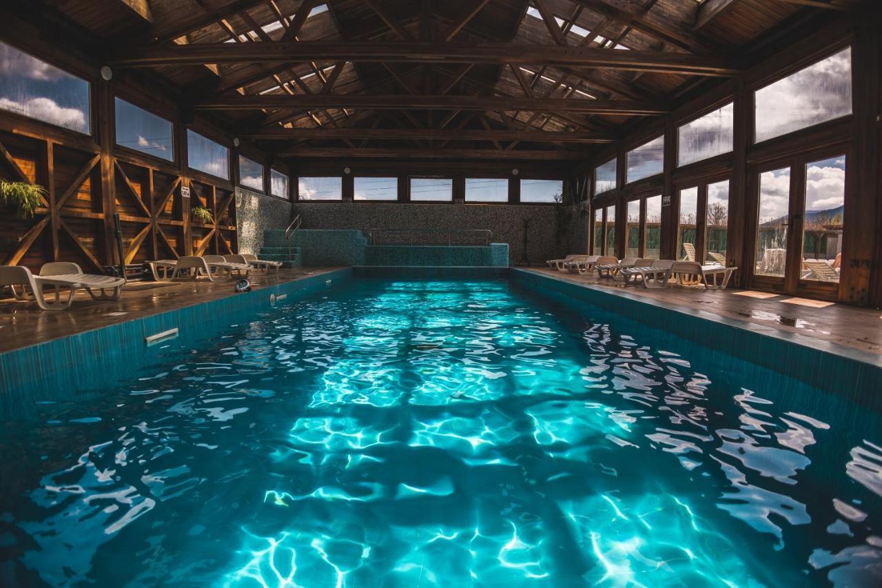 Thermal Hotel Seven Seasons サパレヴァ・バニャ エクステリア 写真