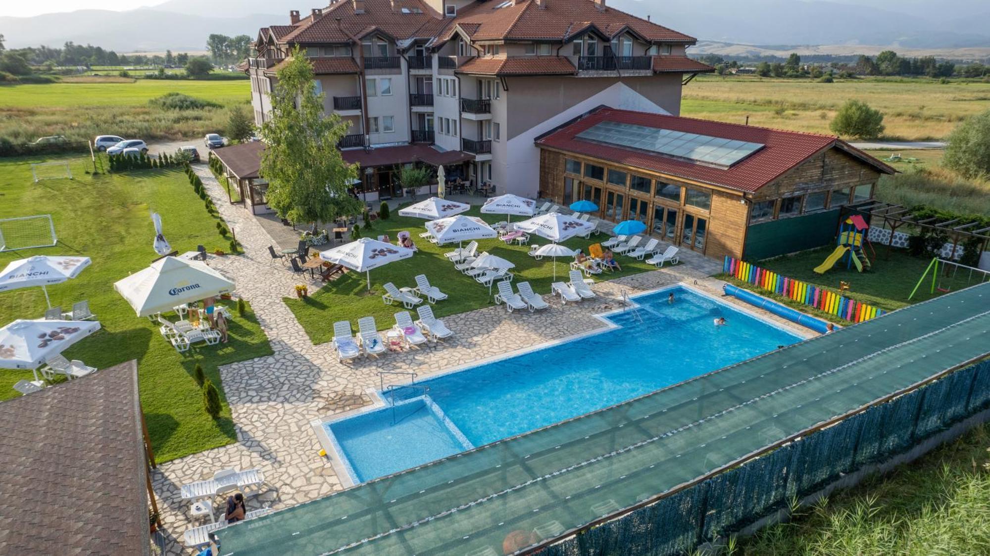 Thermal Hotel Seven Seasons サパレヴァ・バニャ エクステリア 写真